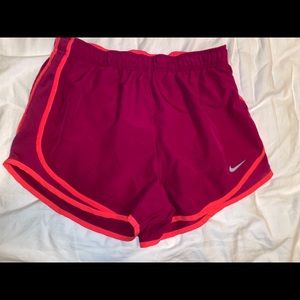 Light pink/dark pink Nike tempo shorts size L